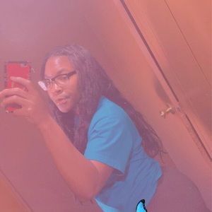 Meet your Posher, Jeniyah